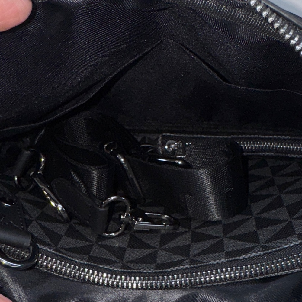 Black Geometric Patterned Bag Set - Picture 7 of 7